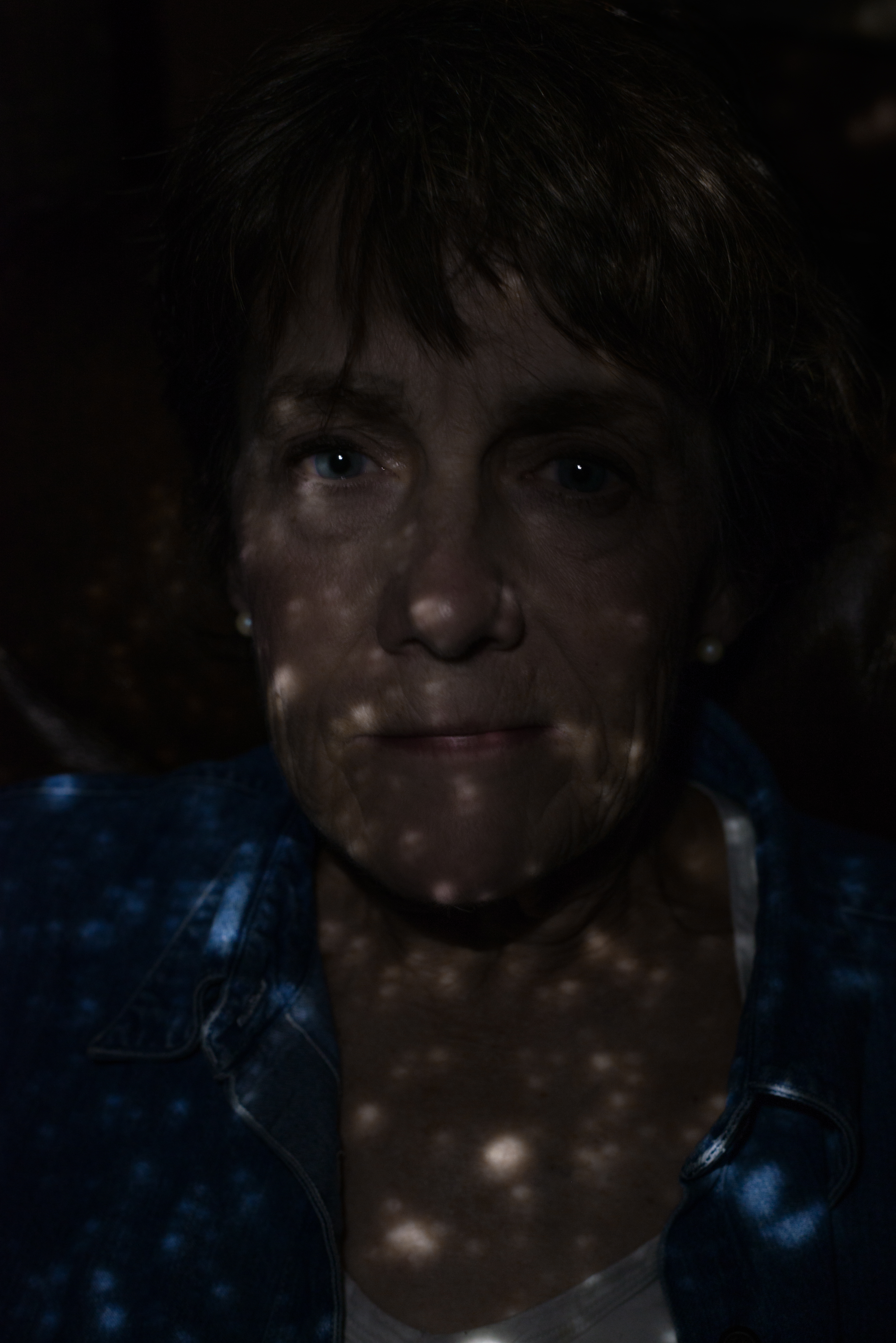 Photo extraite de la série "Below the light / Above the dark " / © Alyssa Nicole