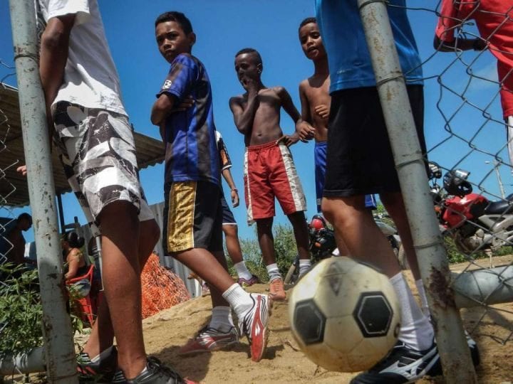 favela-foot-fisheye8