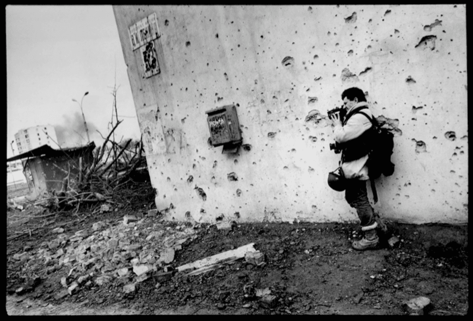 Patrick Chauvel à Grozny en 1996 © Heidi Bradner 