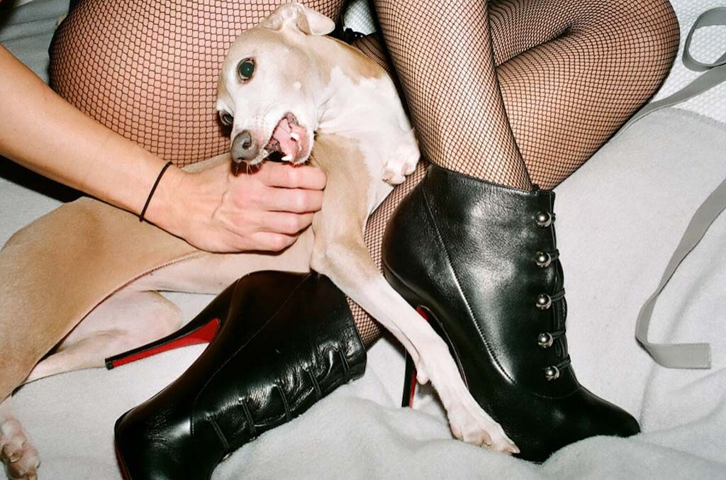 14a_Maxime_Ballesteros_-_fishnet_trap__Berlin