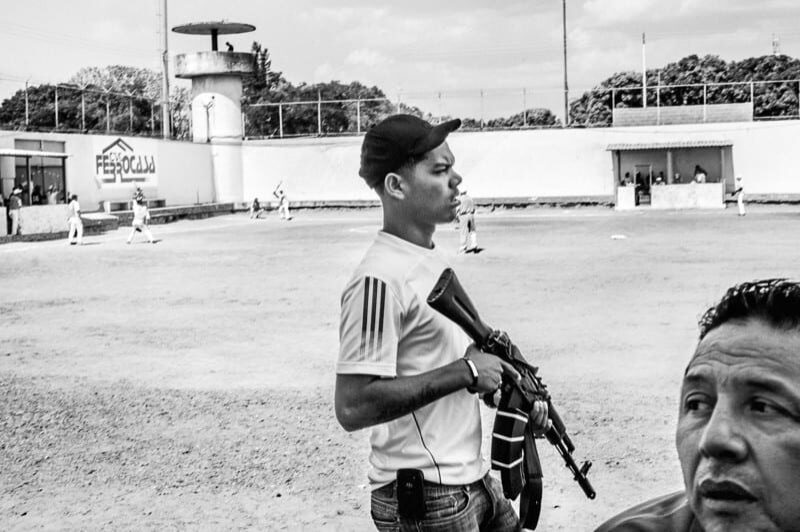 Photograph of the life inside Vista Hermosa Prison in Venezuela under inmates control
