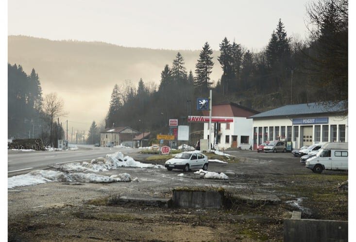 ZDR_Dernie_re_station_avant_l_autoroute._D1084__Le_Burlandier-733x500