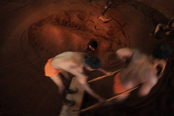 Le kushti est la forme traditionnelle indienne de lutte, établie depuis des siècles en Perse / © Alain Schroeder
