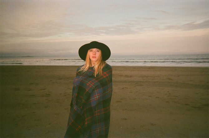 Elia, Portobello Beach - Edinburgh, Scotland © Yoann Leveque