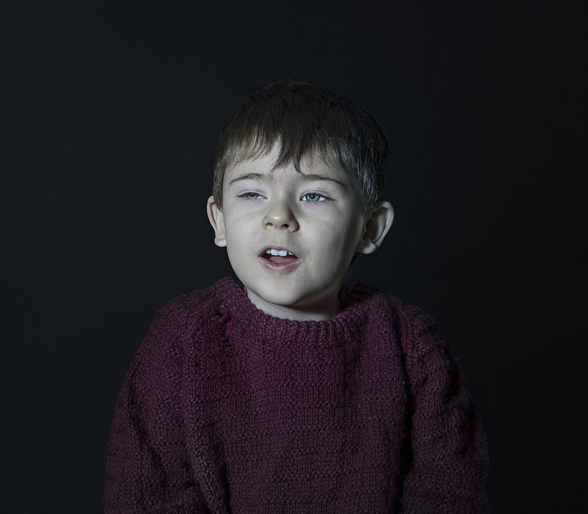 Image extraite de la série "Idiot Box" / © Donna Stevens