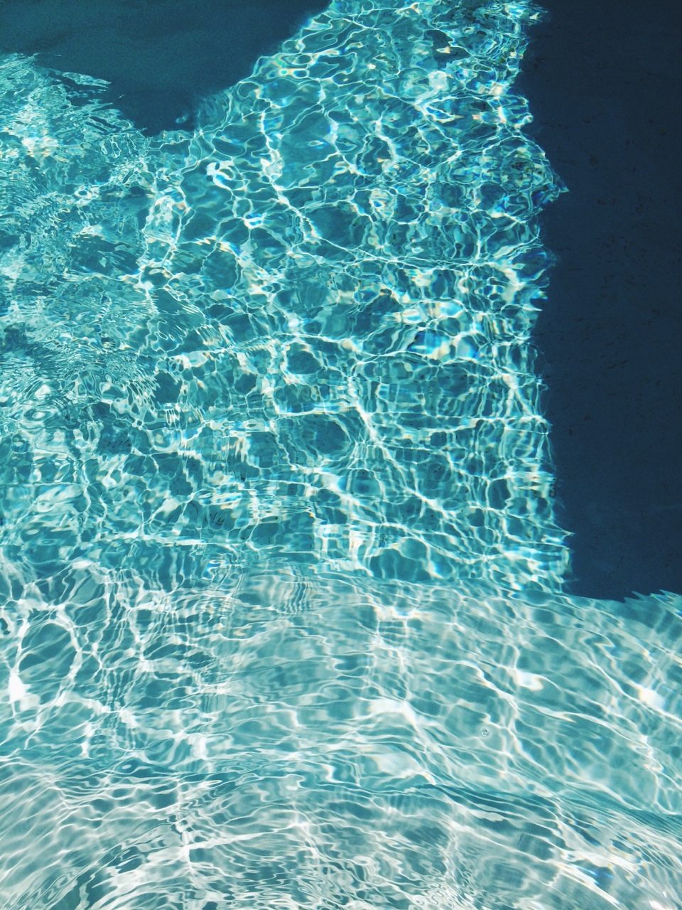 © Laura Connesson