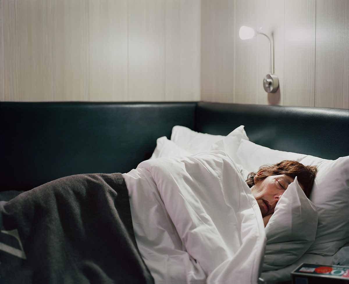 Photo extraite de la série "Cache", © Dana Stirling
