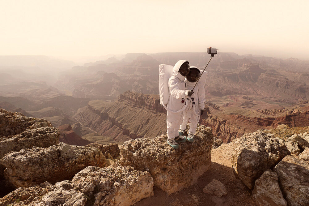 Fisheye Magazine | Greetings from Mars