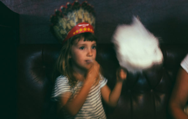 Fisheye Magazine | Un père consacre une série à sa fille