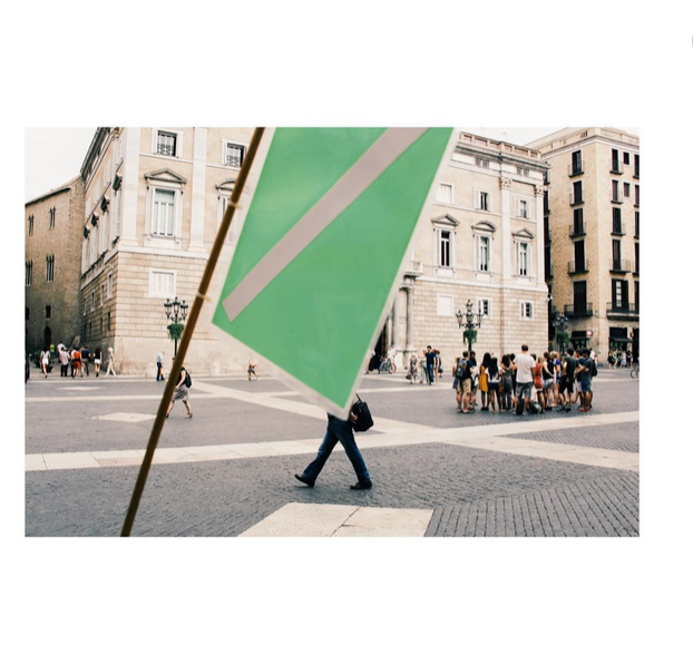 © Iris Humm / Instagram