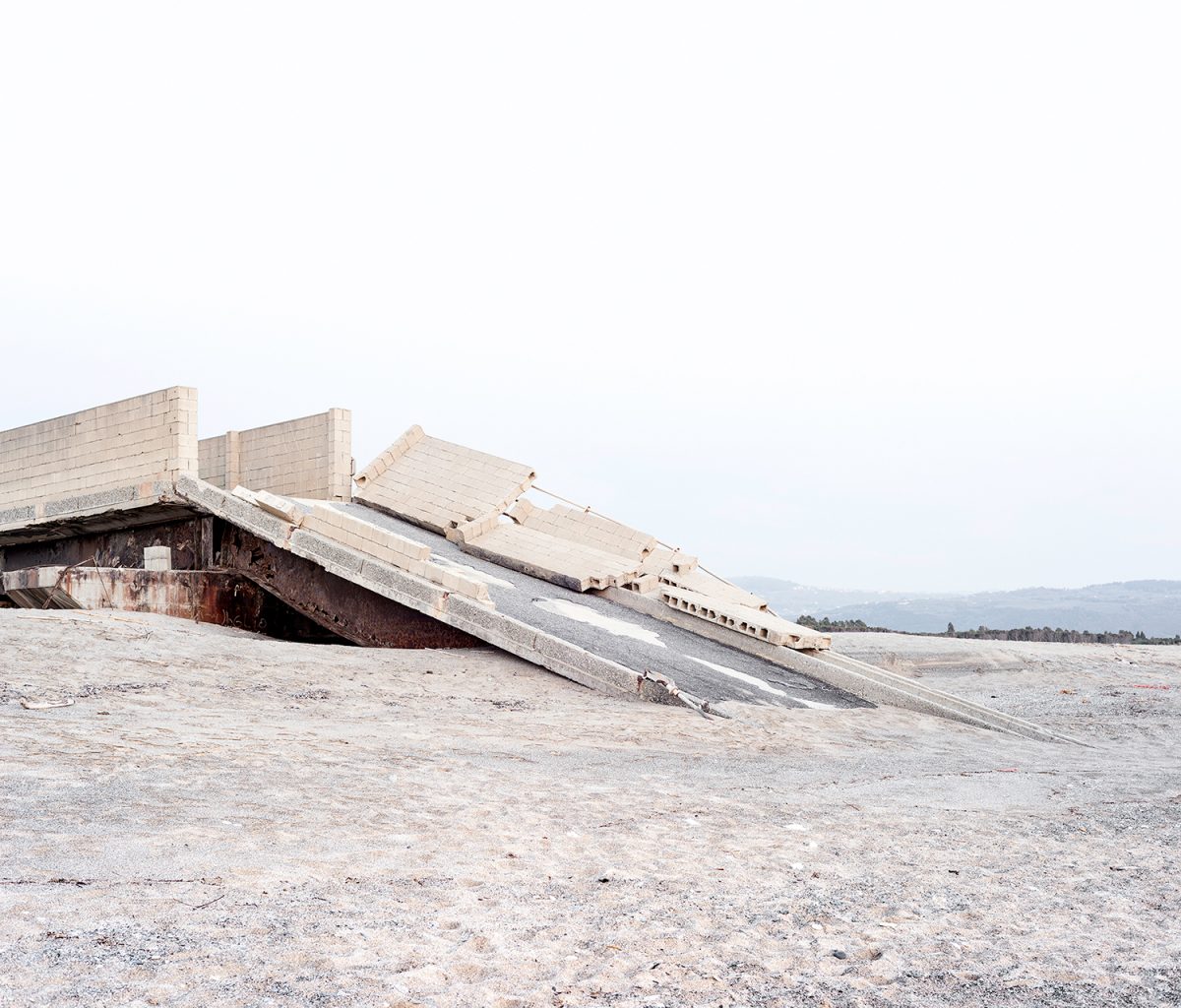Fisheye Magazine | Empire of Dust