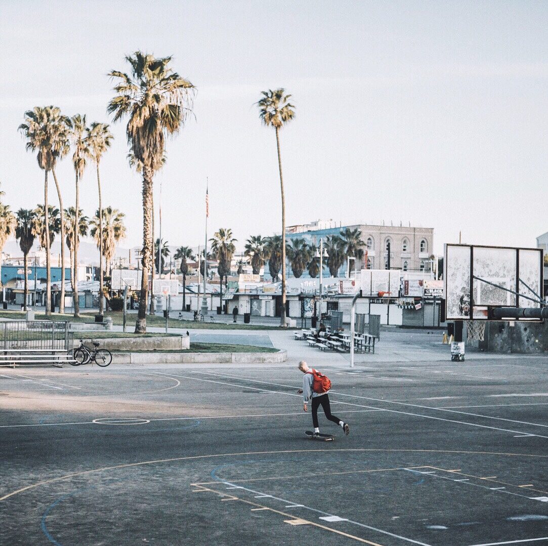 © Sebastien Zanella / Instagram