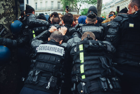 Manifestation contre la haine anti flics, place de la républiqu