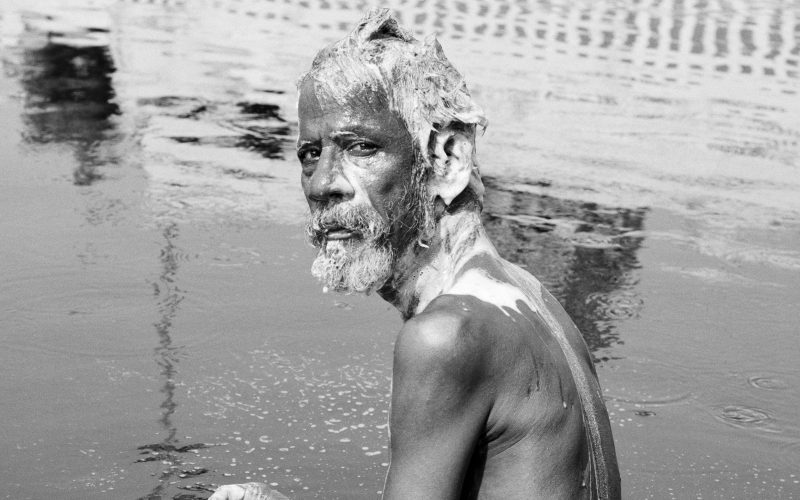 Chennai, Holy bath, Inde, 2014