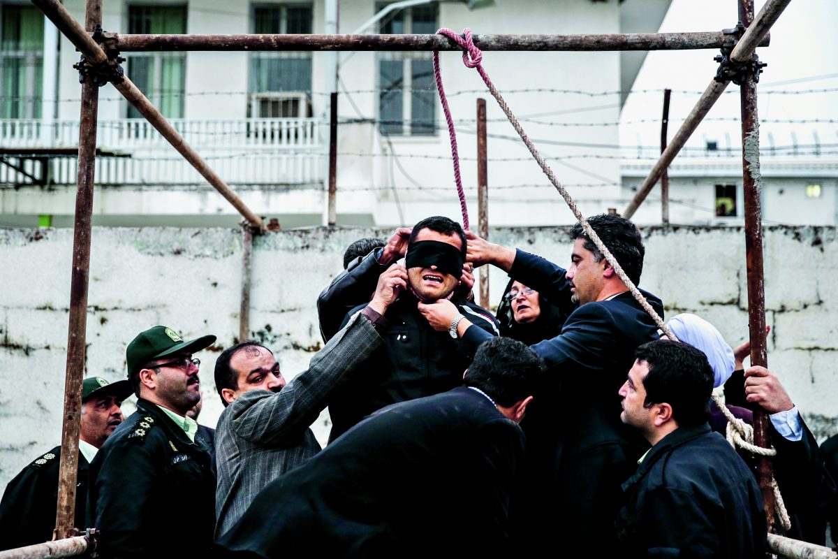 © Arash Khamooshi