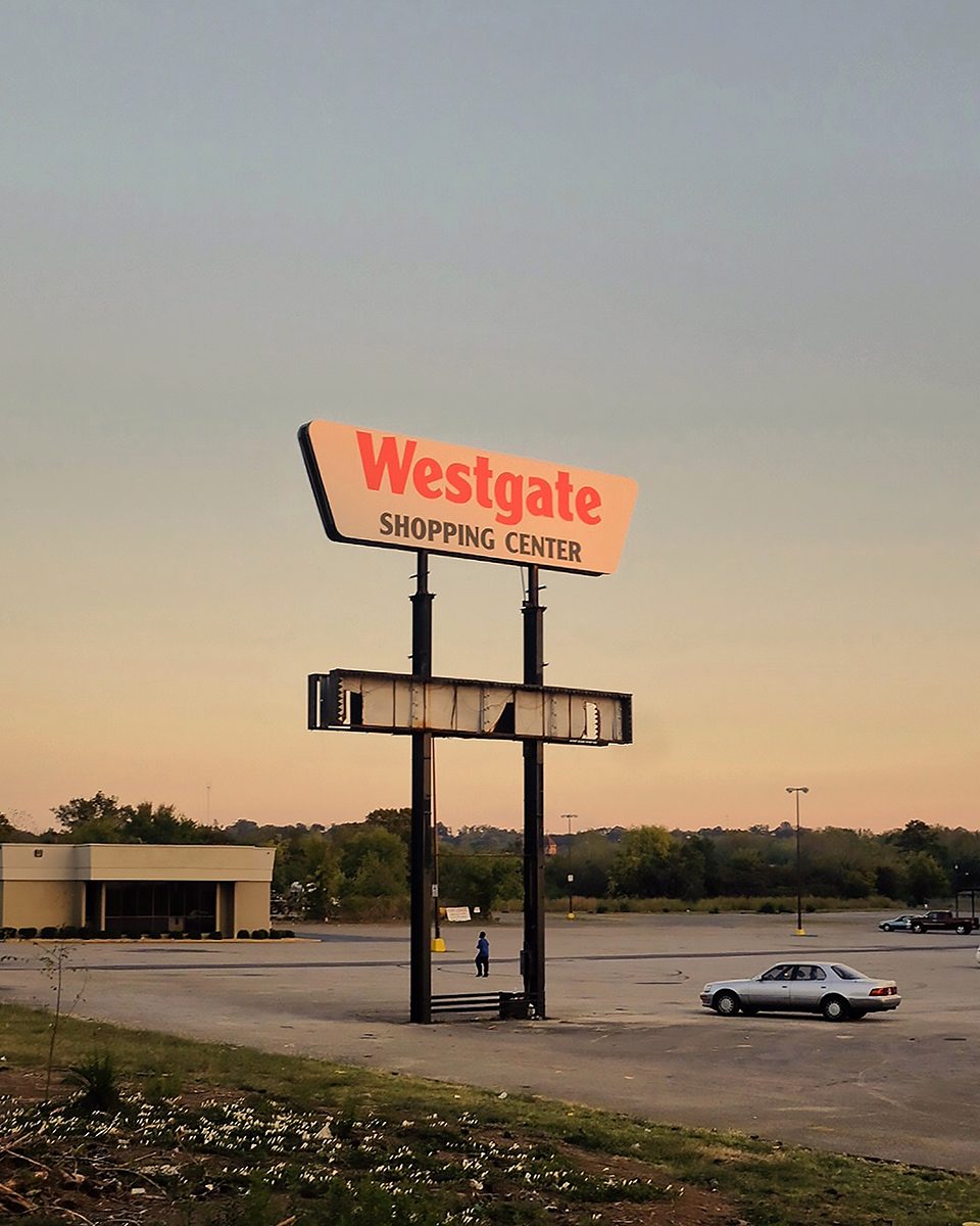 © Devin Lunsford