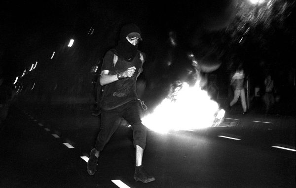 From 2001. De Frente © Sub Coop