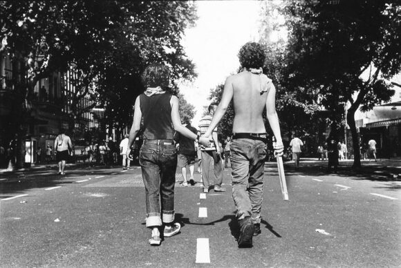 From 2001. De Frente © Sub Coop