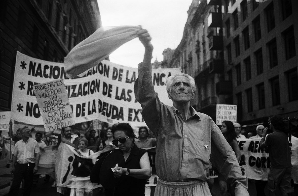 From 2001. De Frente © Sub Coop