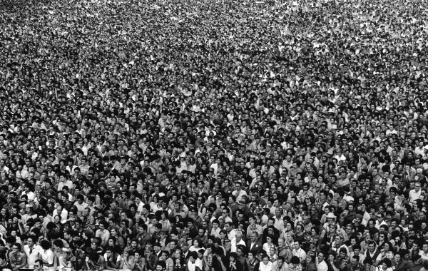 Festival dell'Unità, Naples, 1976 © Mimmo Jodice