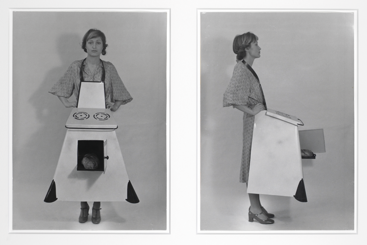 Birgit Jurgenssen. Hausfrauen – Küchenschürze (Housewives’ Kitchen) Apron, 1975/2003.