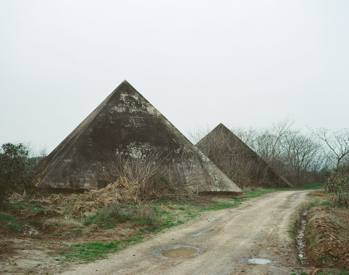 ChenZhuo-31--Pyramid by the road£¨2017