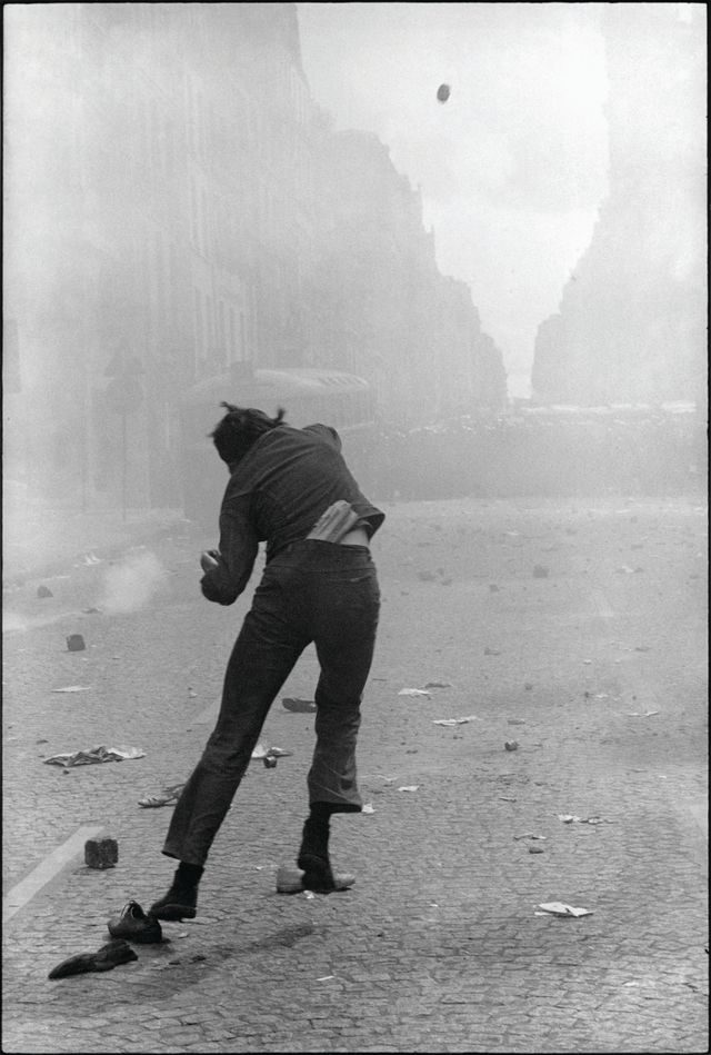 © Fondation Gilles Caron Courtesy School Gallery /Olivier Castaing