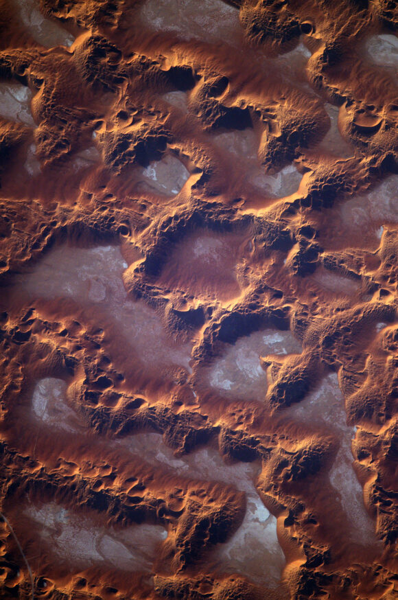 © Thomas Pesquet / Hirise