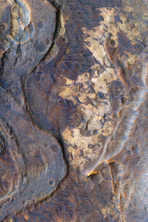 © Thomas Pesquet / Hirise