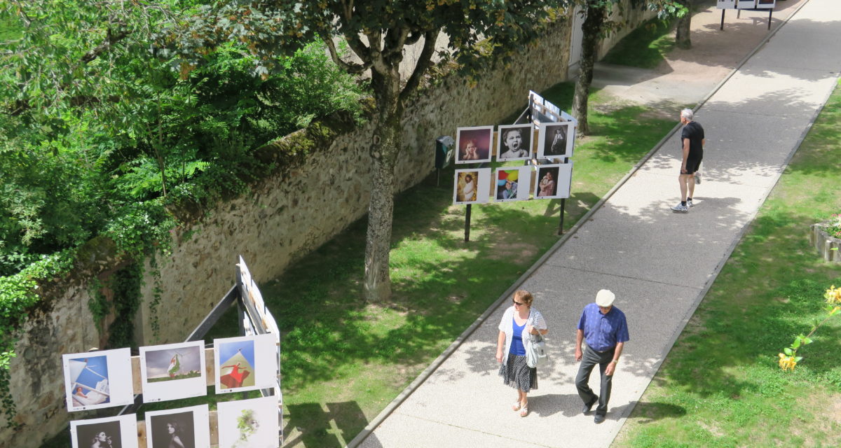 Saone-et-Loire_Eté-des-portraits©gerard_cimetiere(5)_DSL