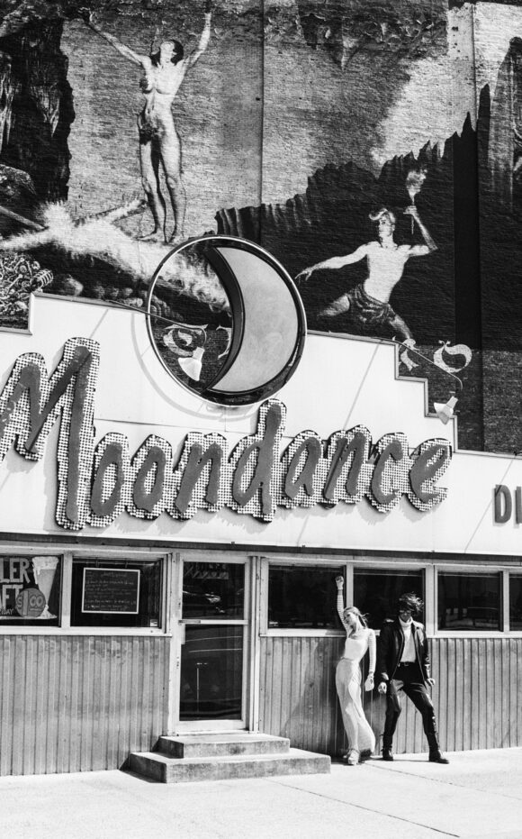 © Stephanie Pfriender Stylander