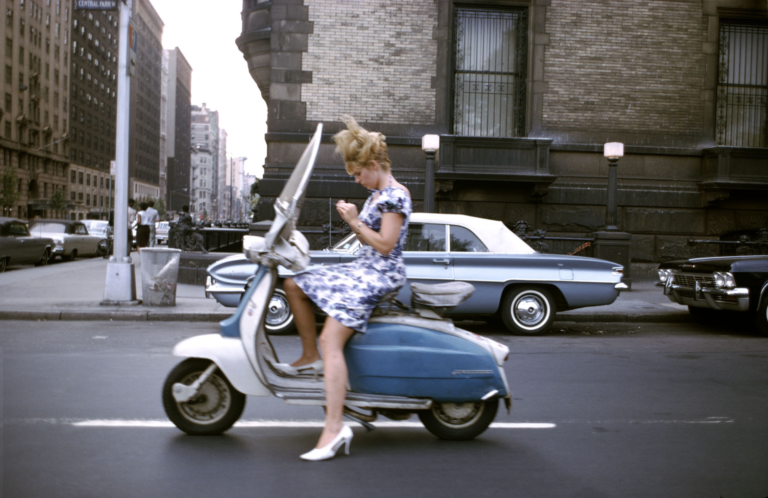 Joel Meyerowitz - New York City, 1965.