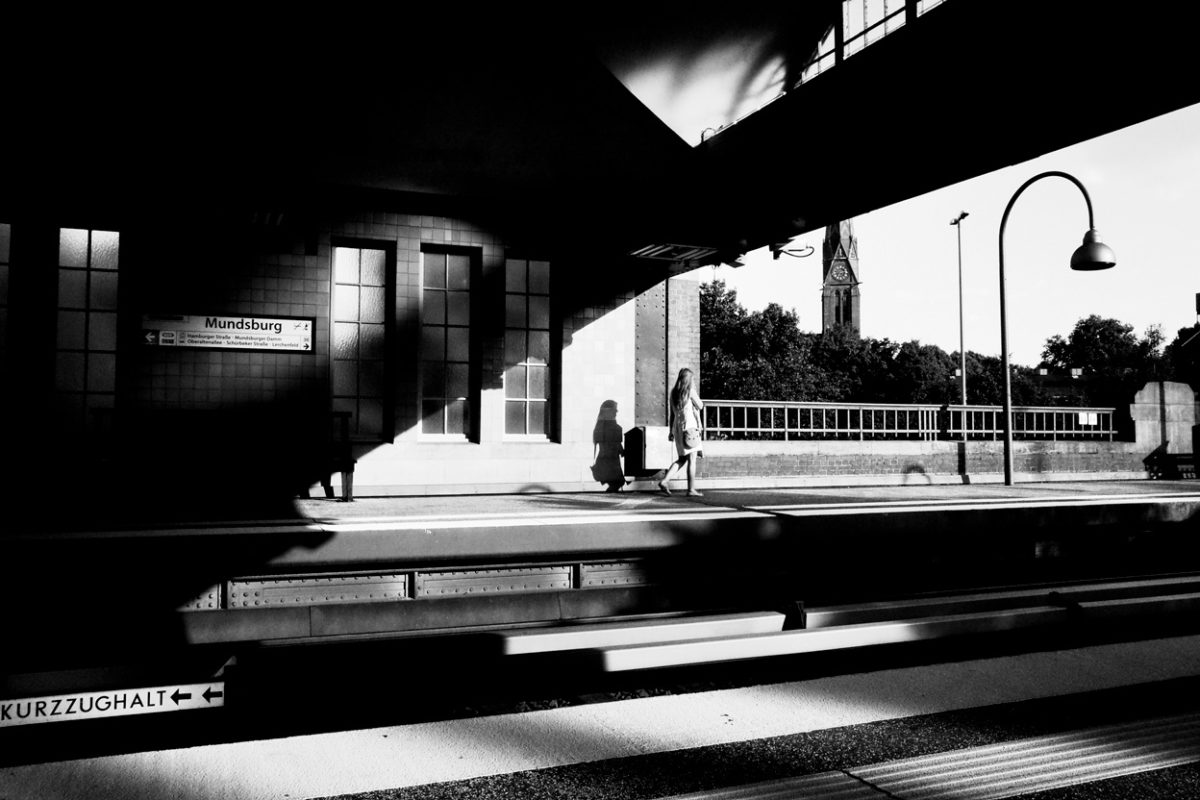 © Elizabeth Char
