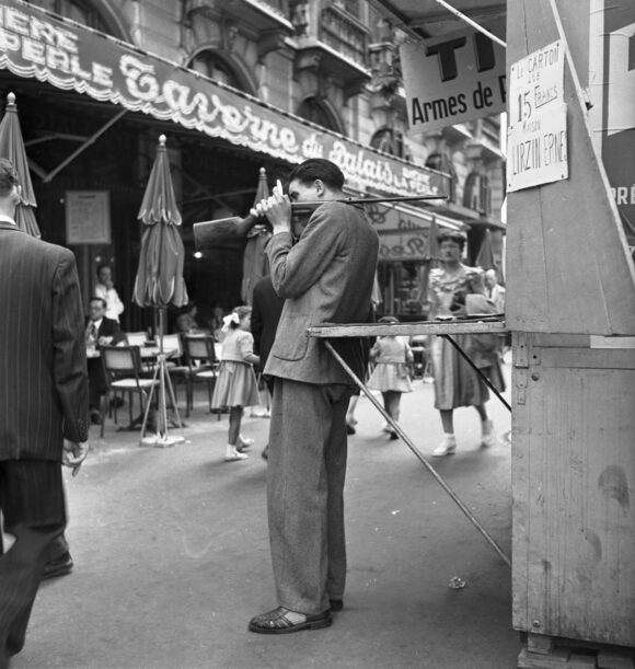 © Jack Nisberg / Roger-Viollet