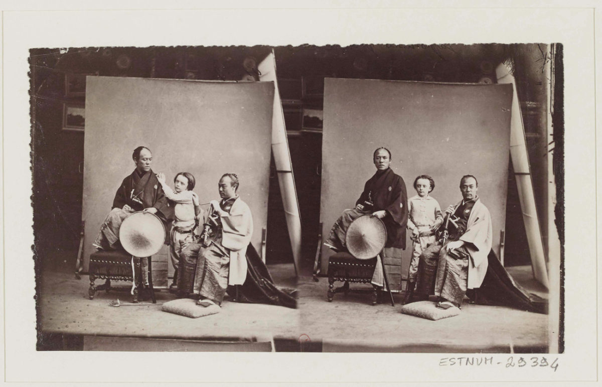 © Félix Nadar, Paul Nadar enfant et deux membres de l’ambassade japonaise, 1862 BnF, département des Estampes et de la photographie