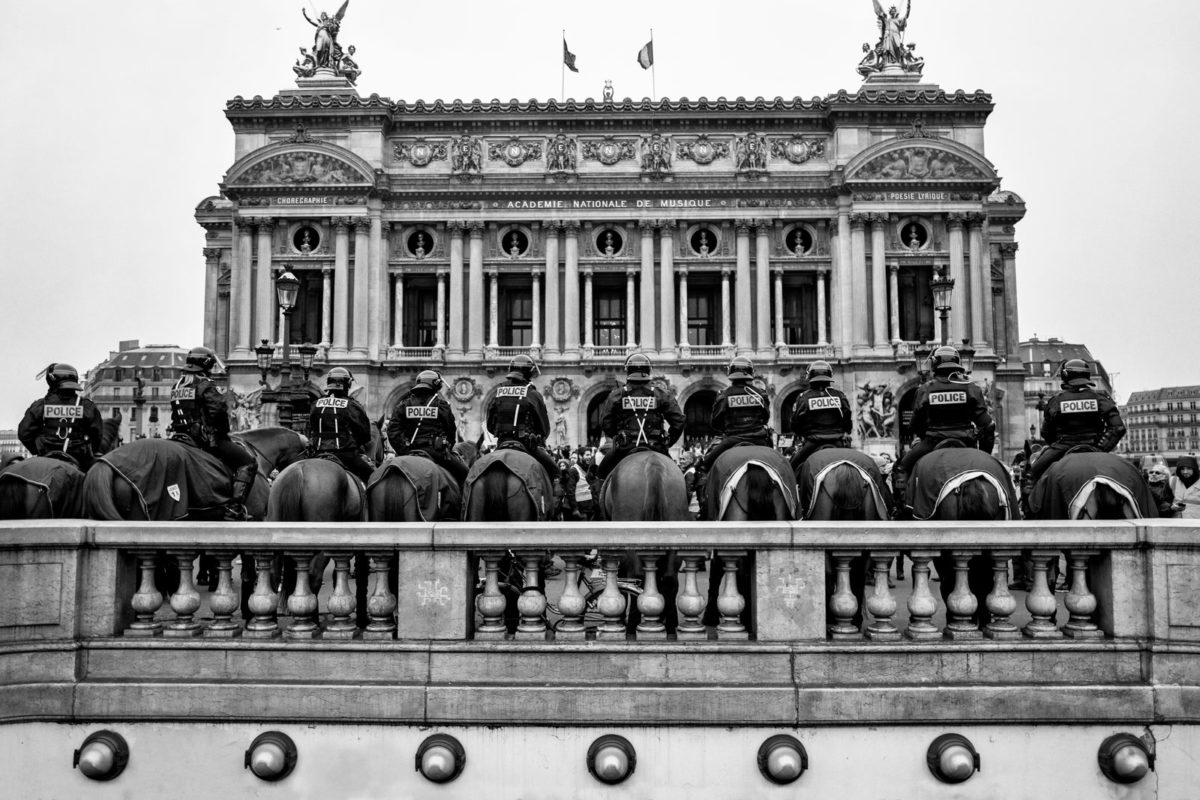 © Laurent Delhourme