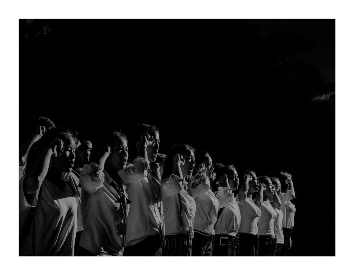 alex-majoli-scene-fisheye