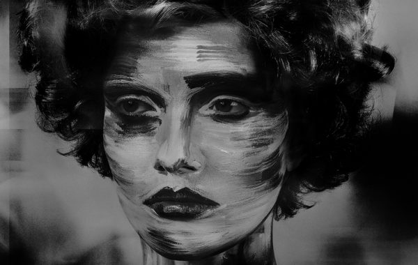 © Valérie Belin