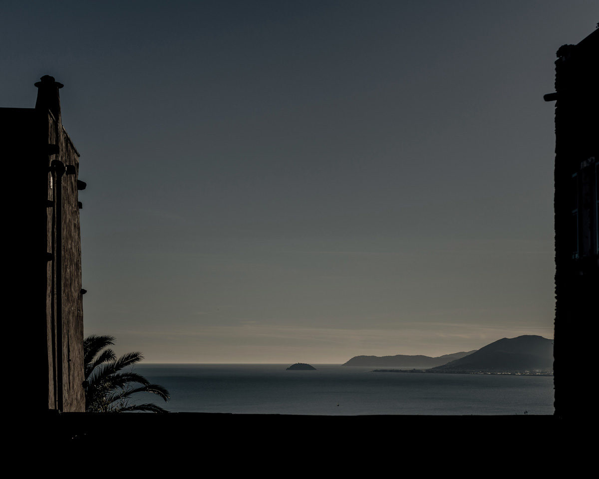 © Marzio Emilio Villa