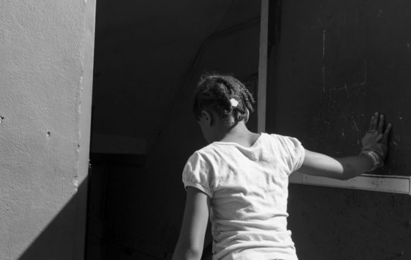 © Louise Honée
