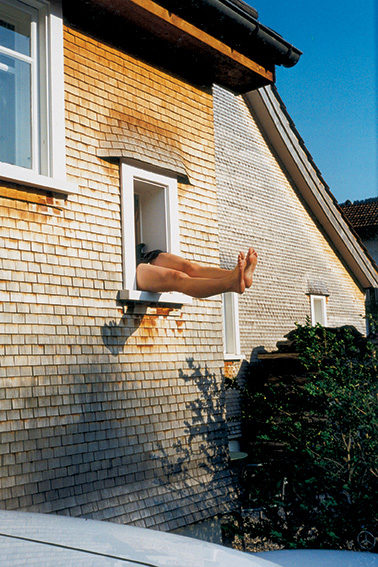 Outdoor Sculpture (Appenzell), 1998 © Erwin Wurm