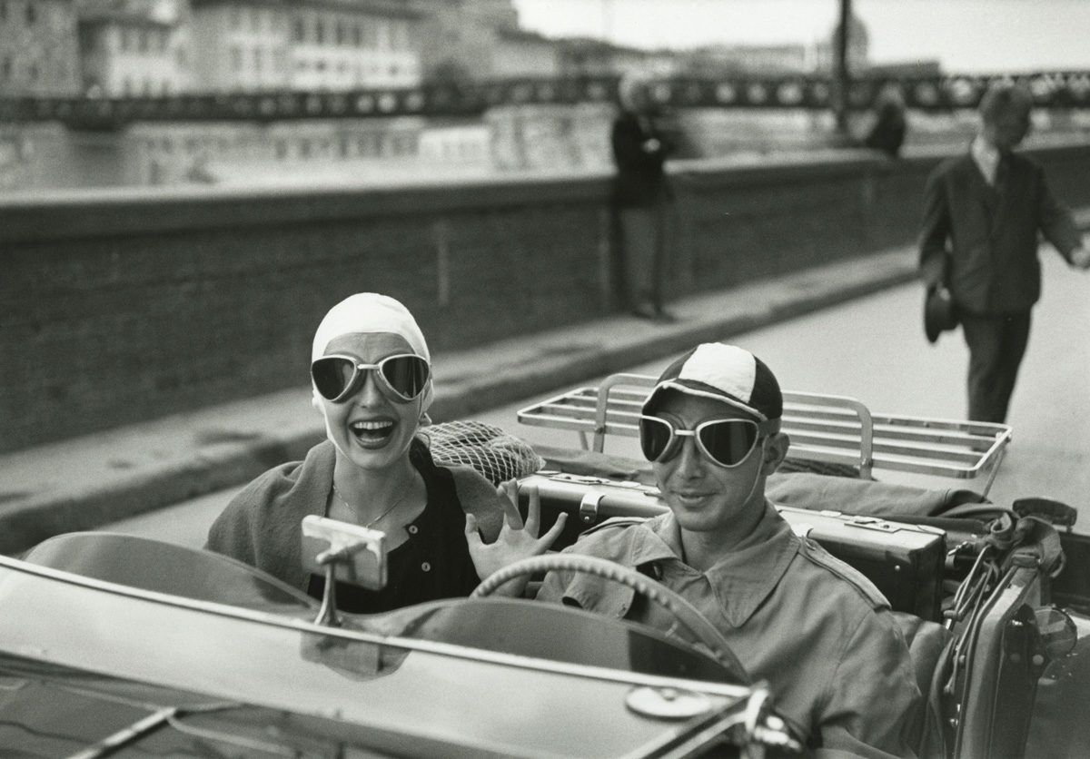 © Ruth Orkin Photo Archive, Courtesy Howard Greenberg Gallery, New York