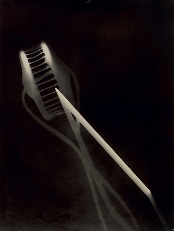 © László Moholy-Nagy