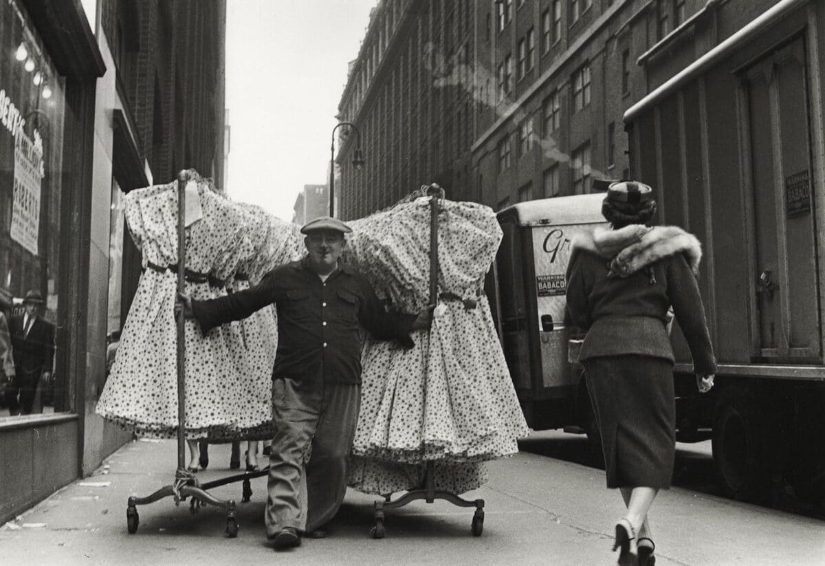 © Sabine Weiss / Courtesy Les Douches la Galerie, Paris