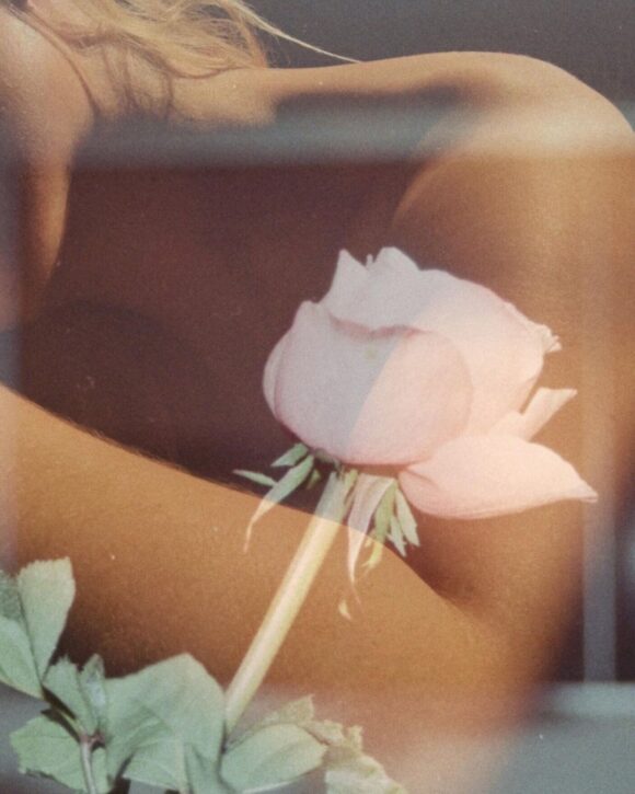 © Carmen Wayne / Instagram
