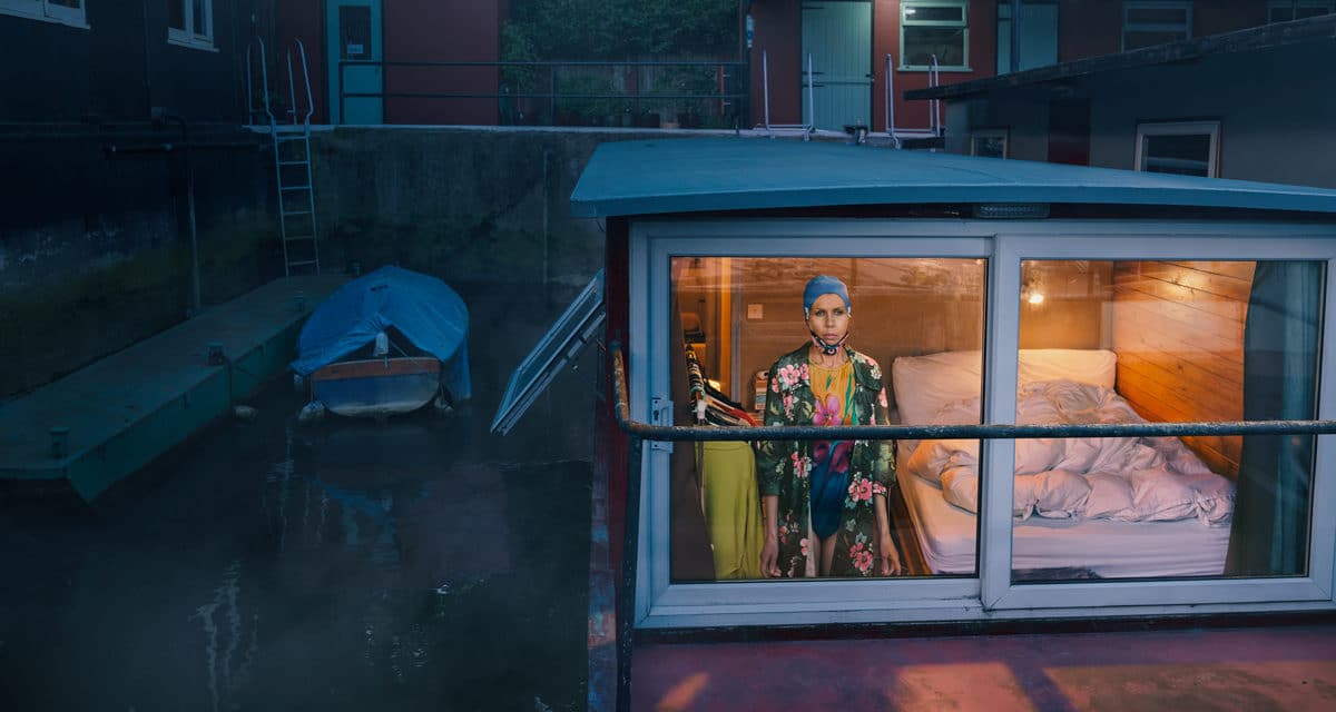© Julia Fullerton Batten