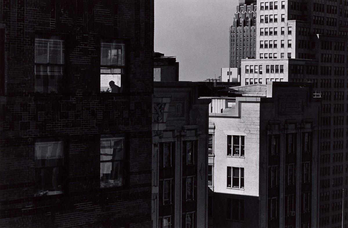 Charles Harbutt, Fonctionnaire, quartier de l’Hôtel de Ville, New-York, de la série The World / © BnF - Département des Estampes et de la photographie © Charles Harbutt