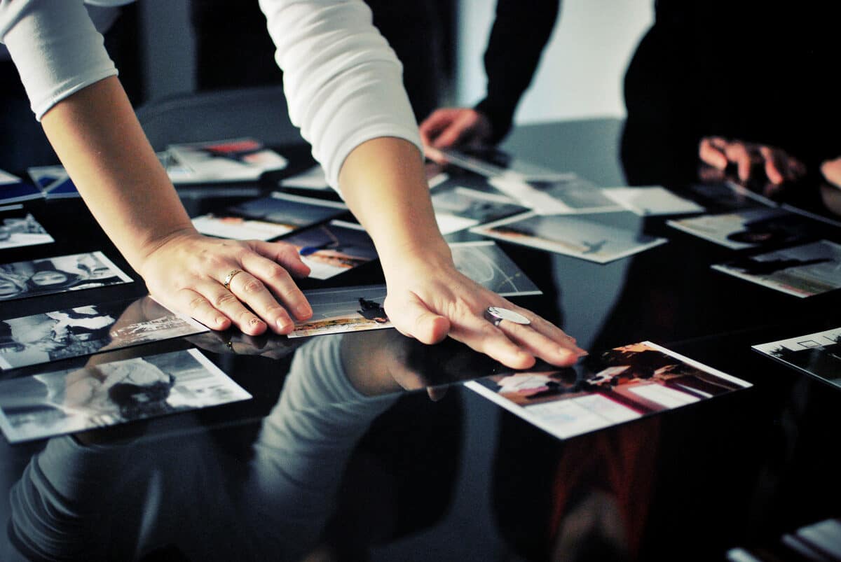 Editing au cours d'un stage aux Rencontres d'Arles