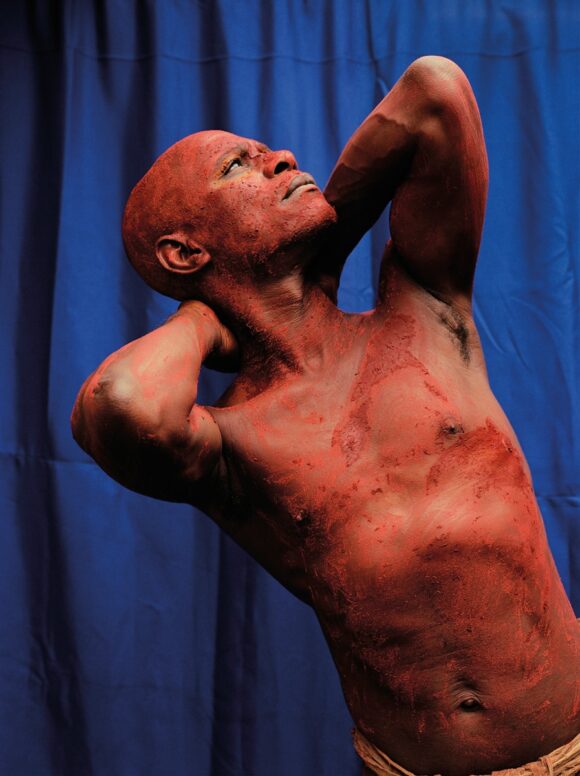 © Samuel Fosso courtesy Jean-Marc Patras / Paris
