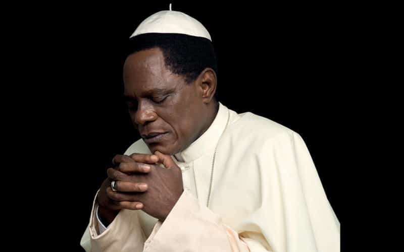 © Samuel Fosso courtesy Jean-Marc Patras / Paris